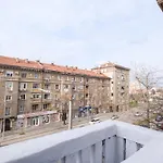 Bright 1-bedroom In The Heart Of The Appartamento Plovdiv