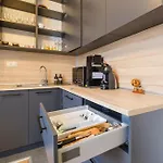 Appartamento Bright 1-bedroom In The Heart Of The