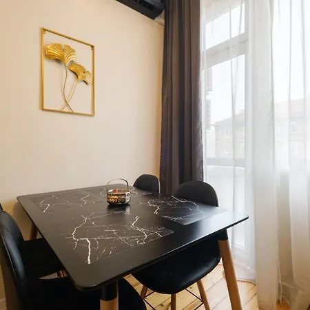 Bright 1-bedroom In The Heart Of The * Plovdiv